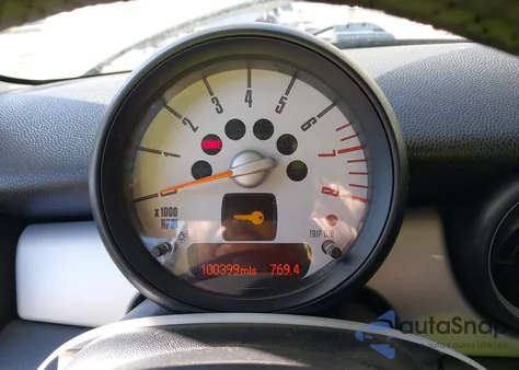 2012 Mini Cooper Clubman из США, поврежденный, VIN WMWZF3C58CT190211